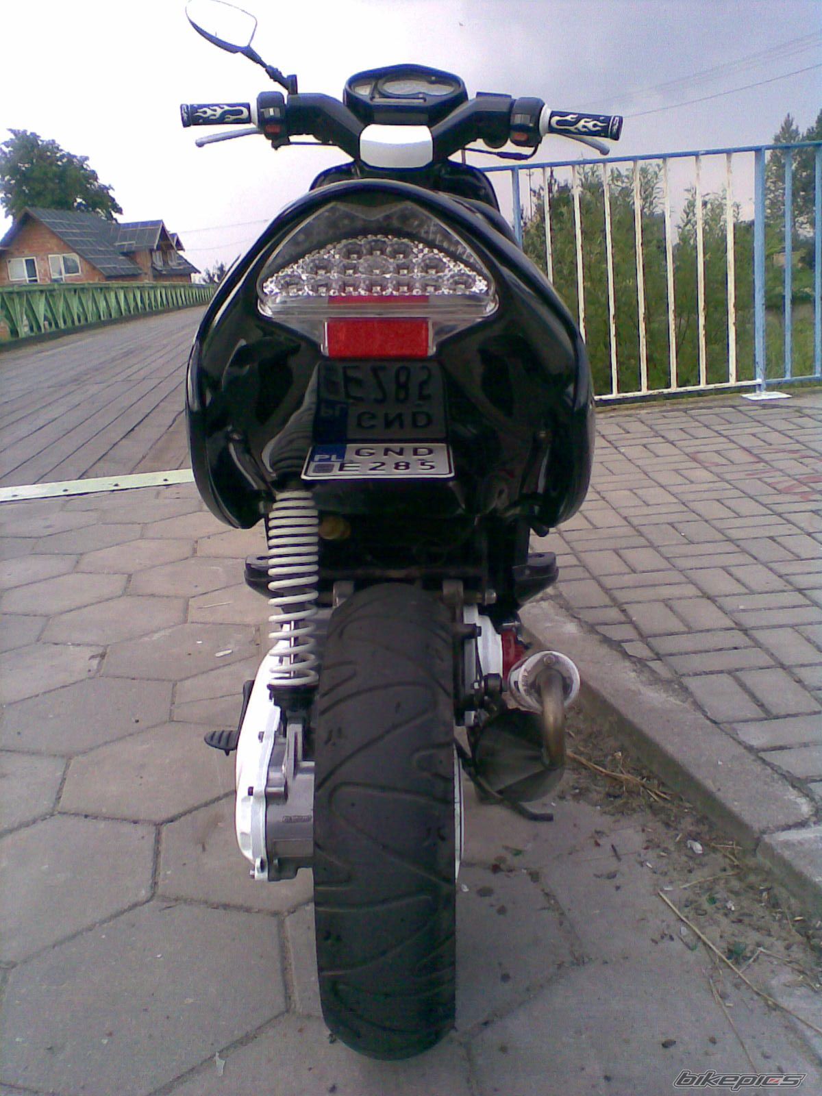 Photo 997925