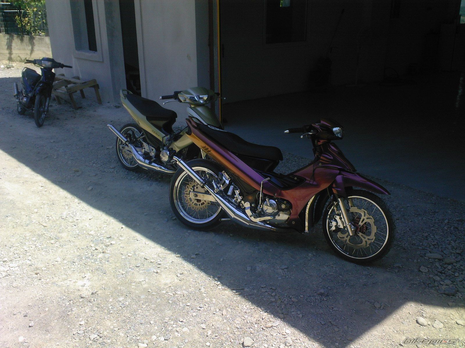 Bike Photo 998023