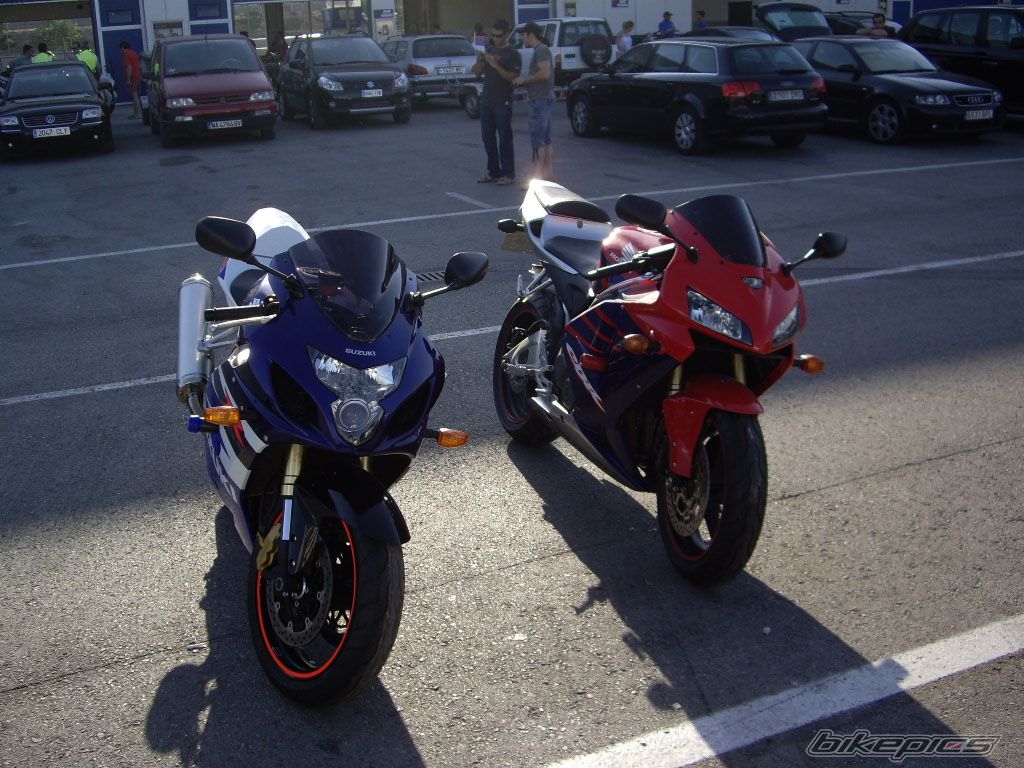 Photo 998038