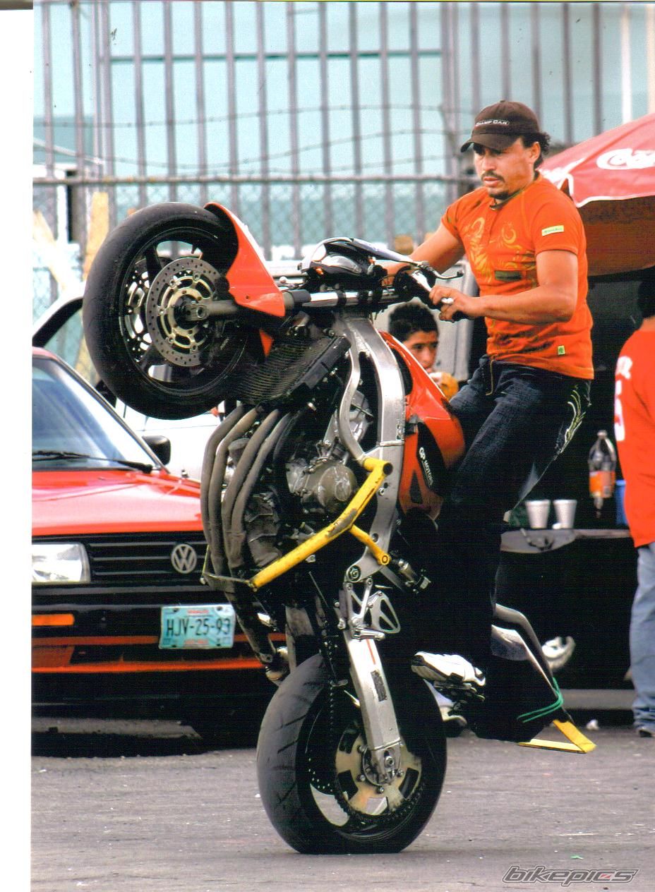 Bike Photo 998089