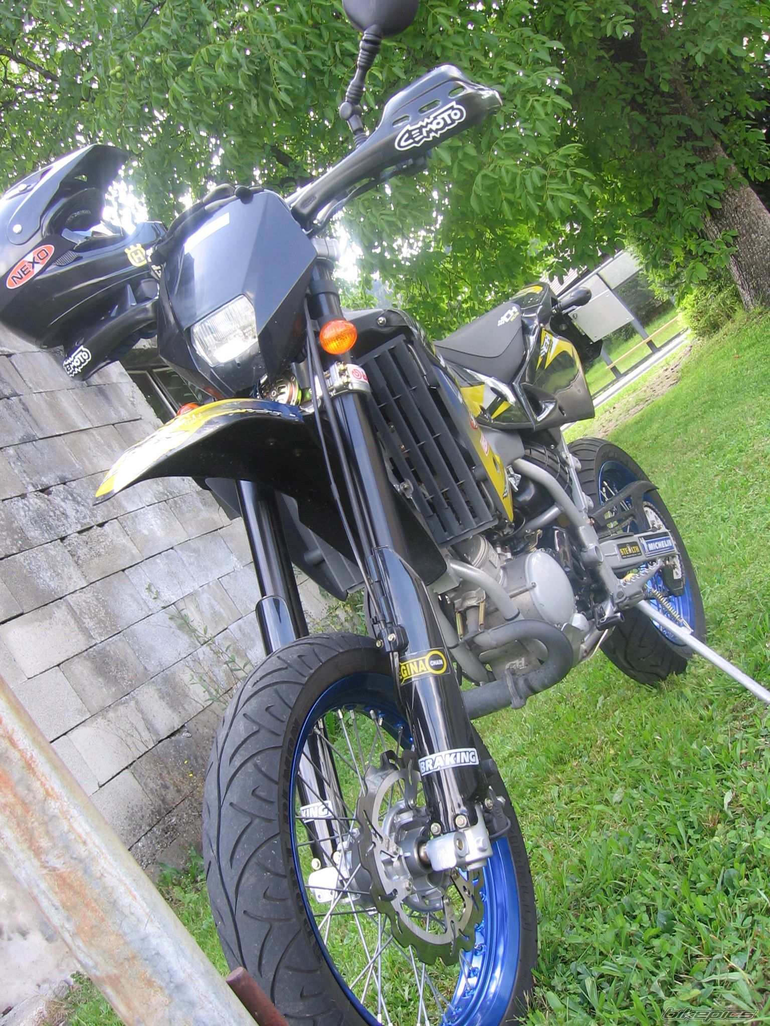 Photo 998138