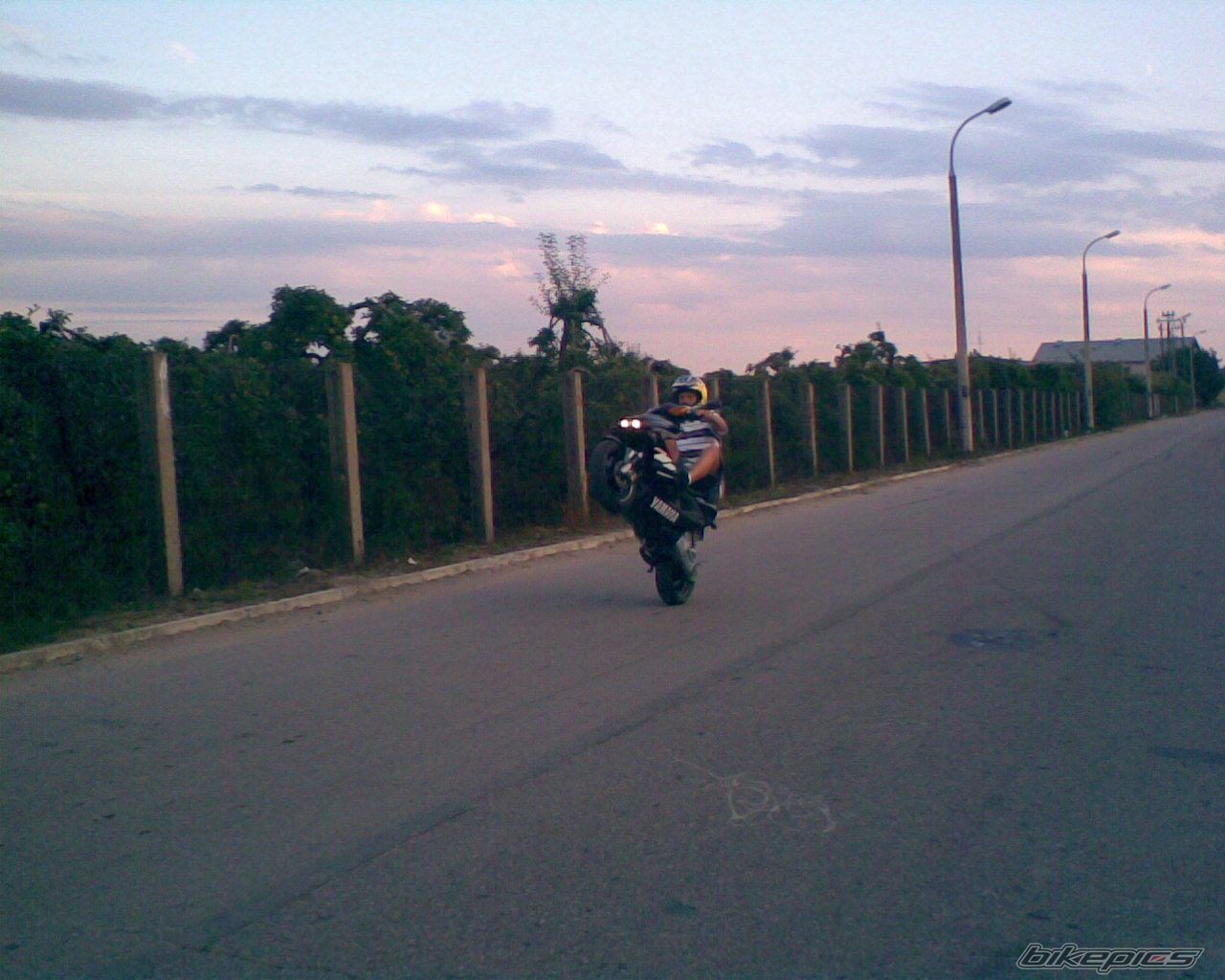 Bike Photo 998143