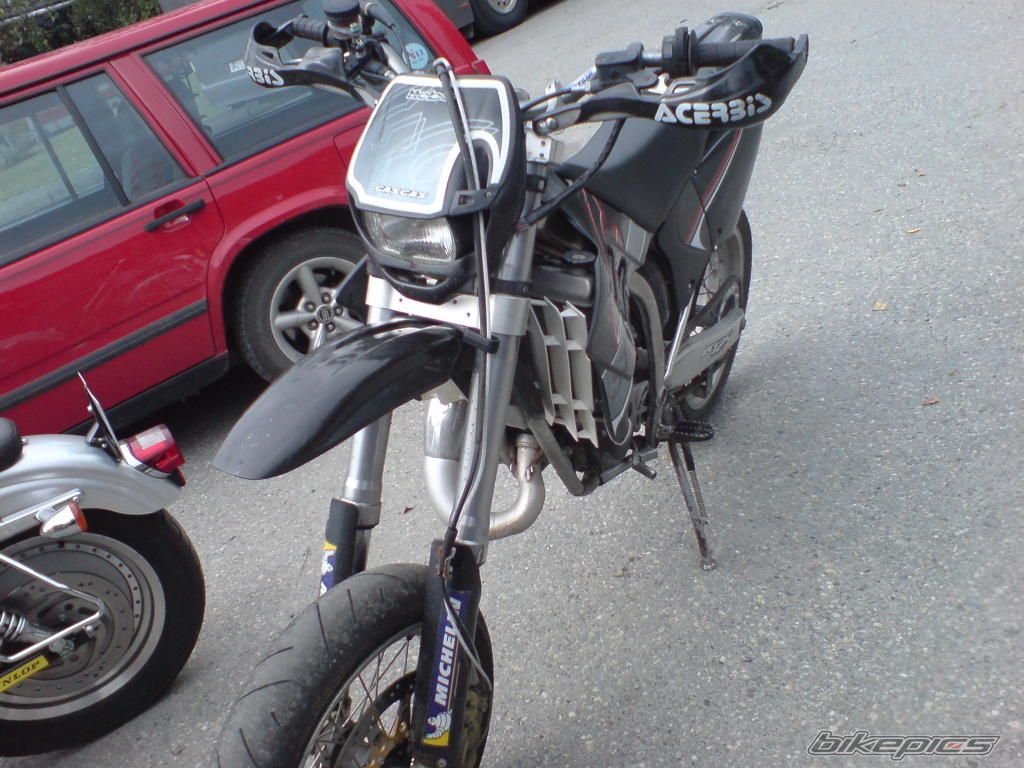 Photo 998352