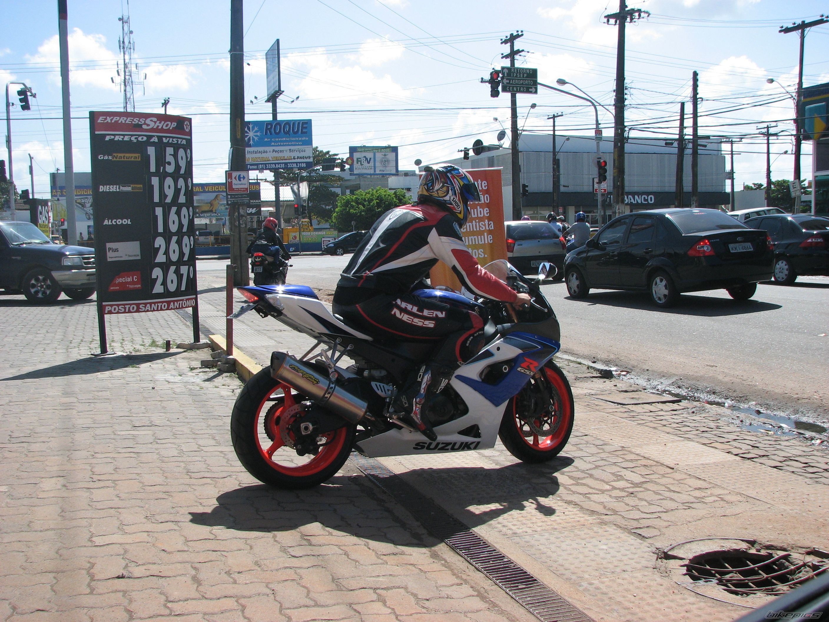Bike Photo 998363