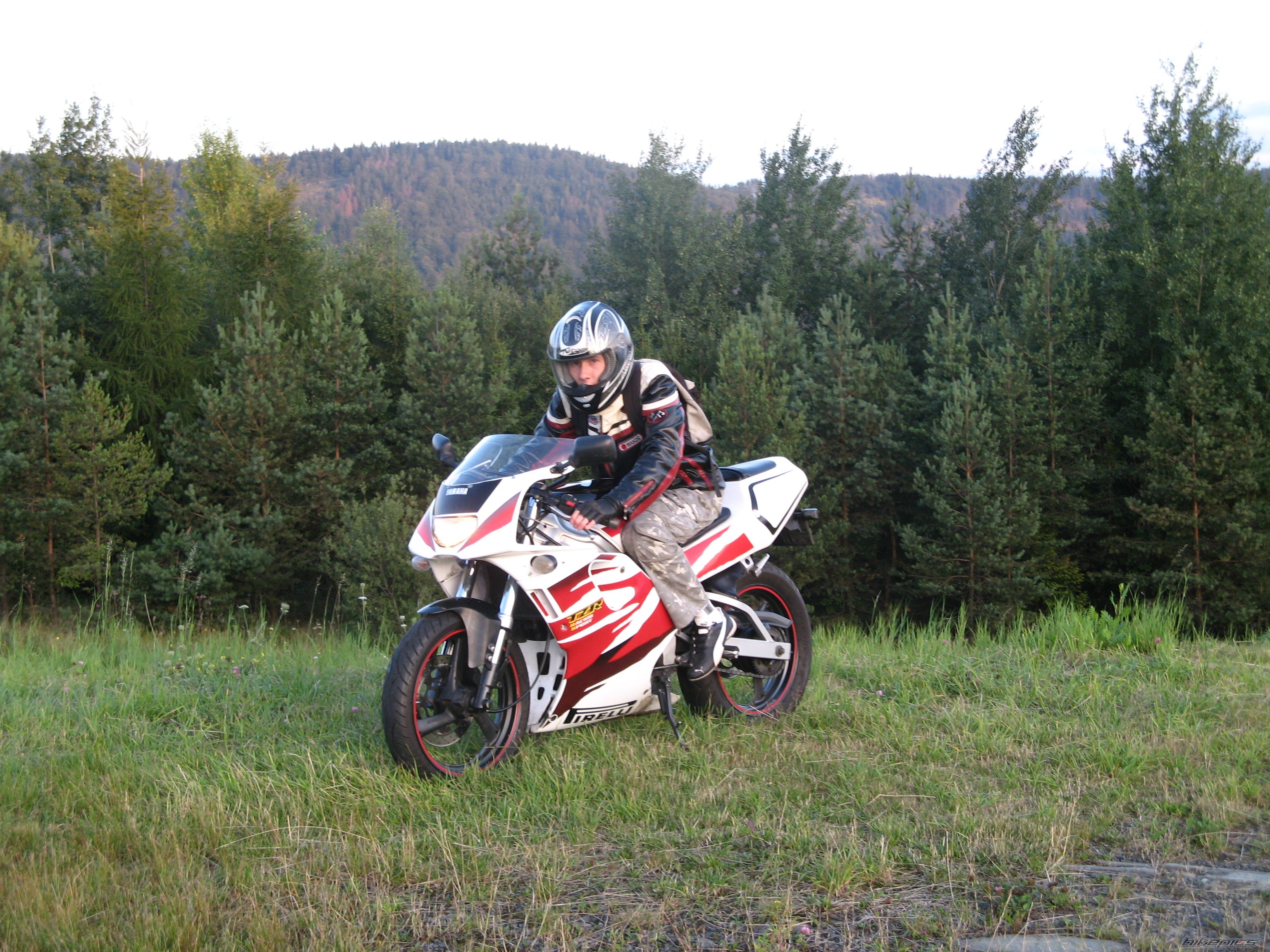 Bike Photo 998379