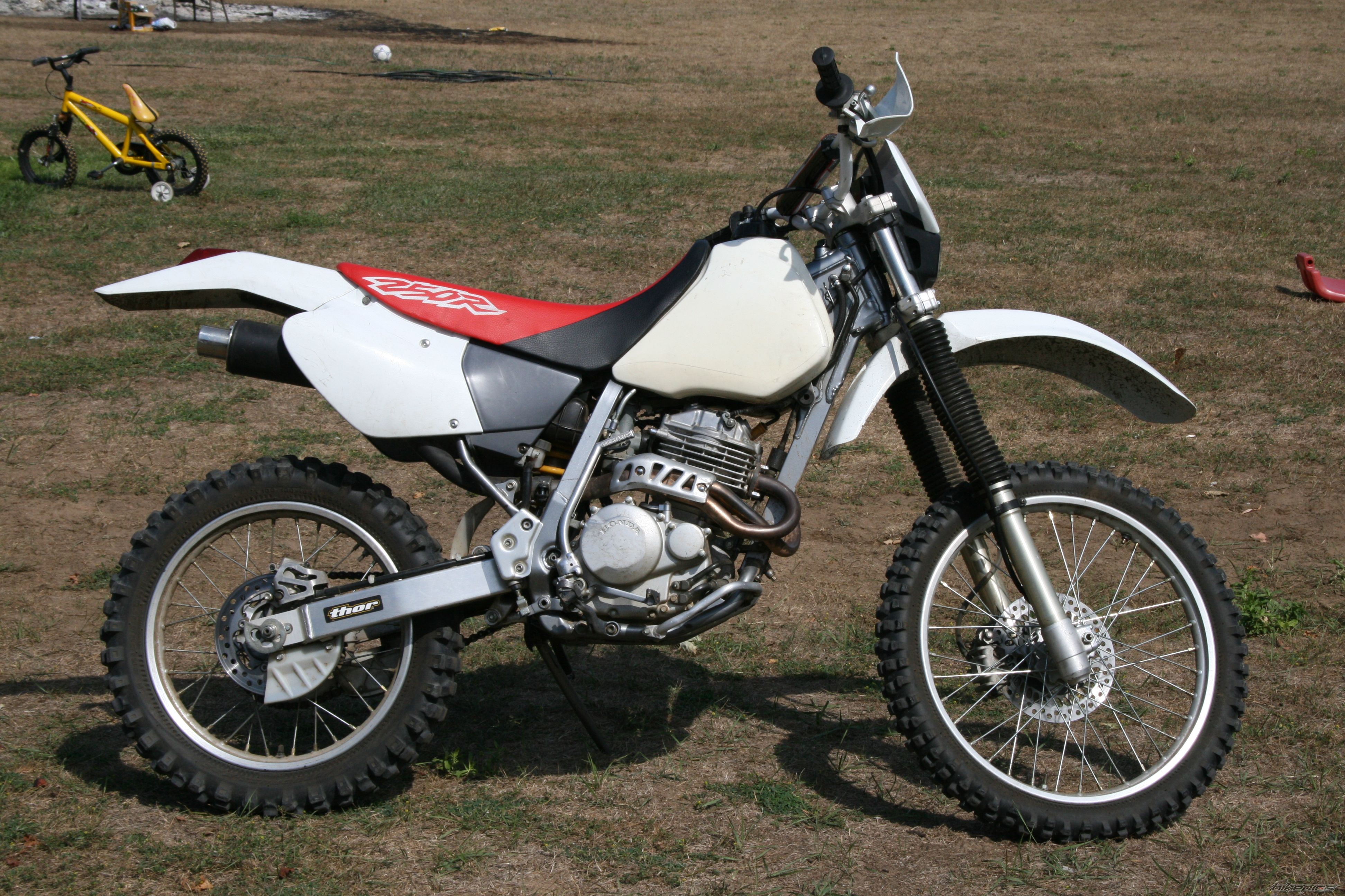 Bike Photo 998512