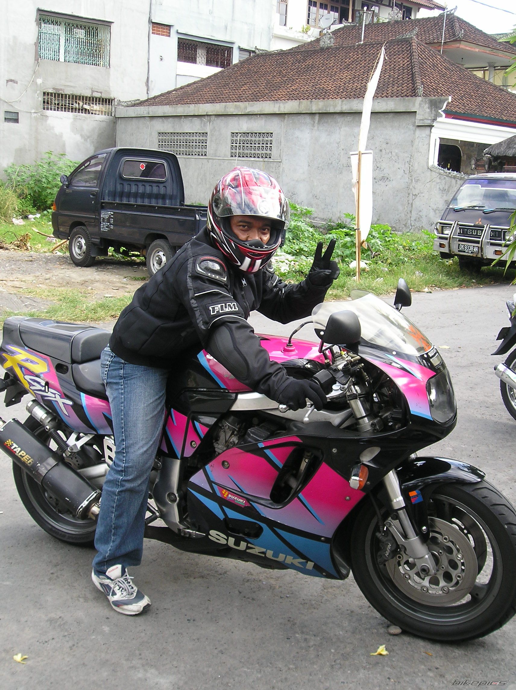 Bike Photo 998520