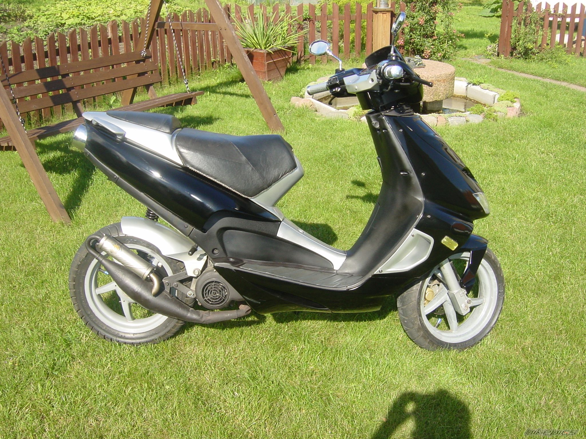 Bike Photo 998564