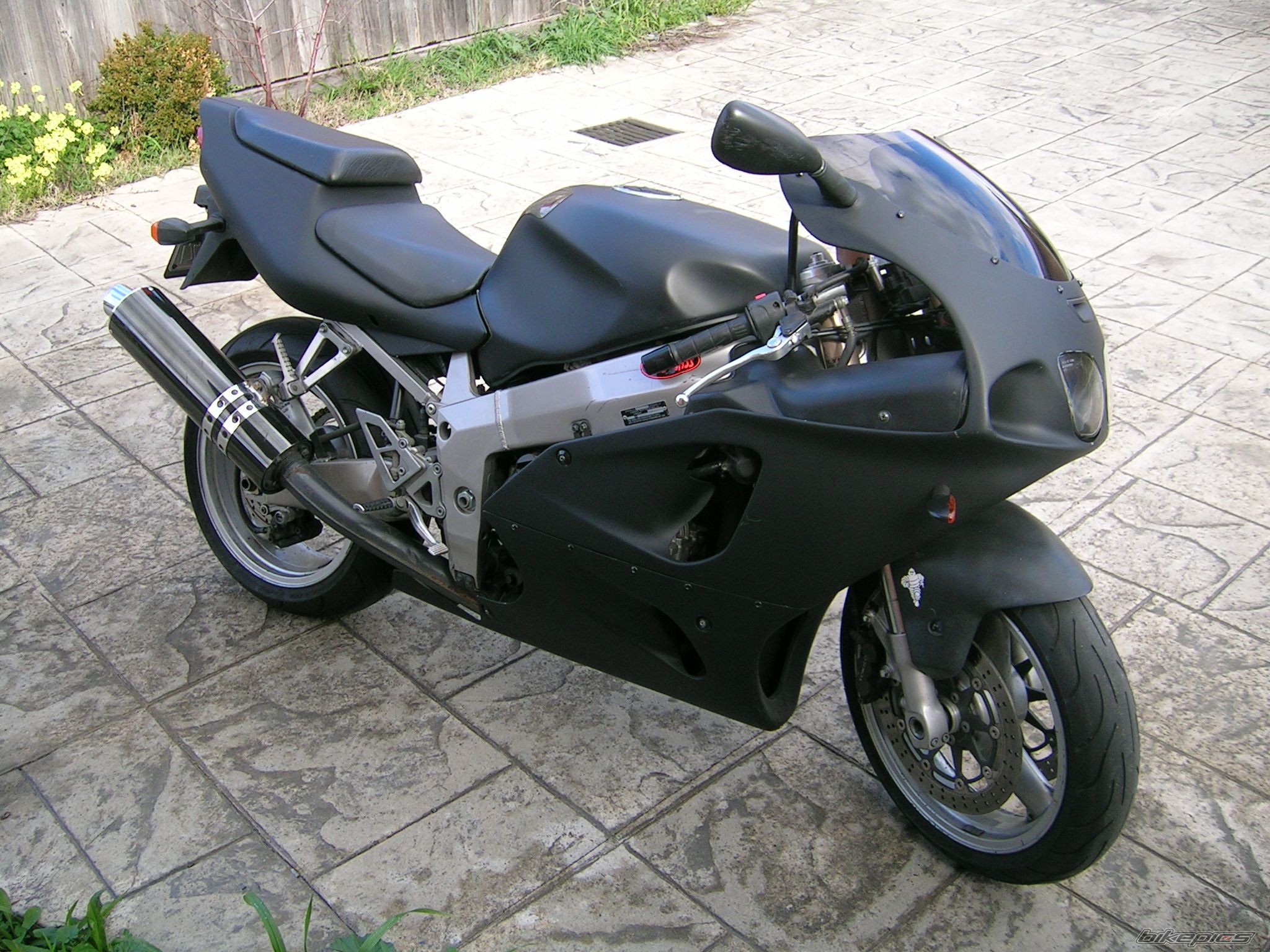 Bike Photo 998687