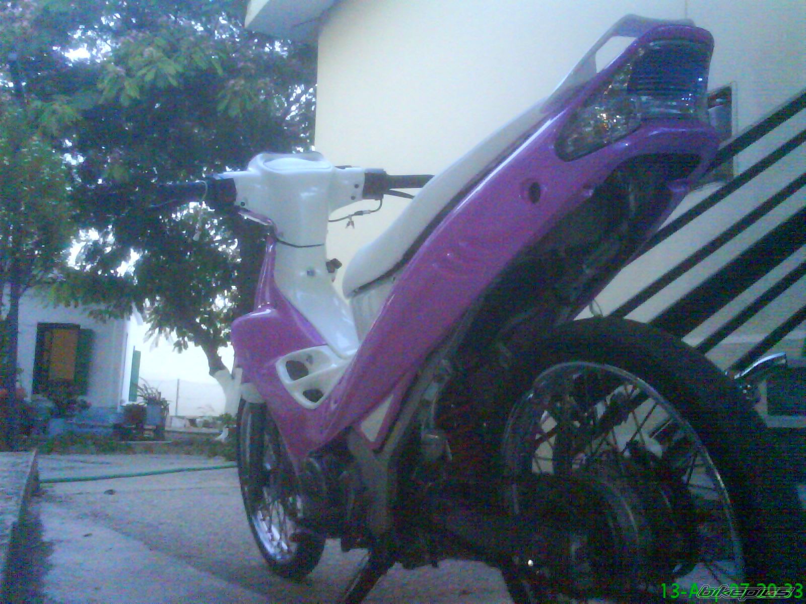 Bike Photo 998771