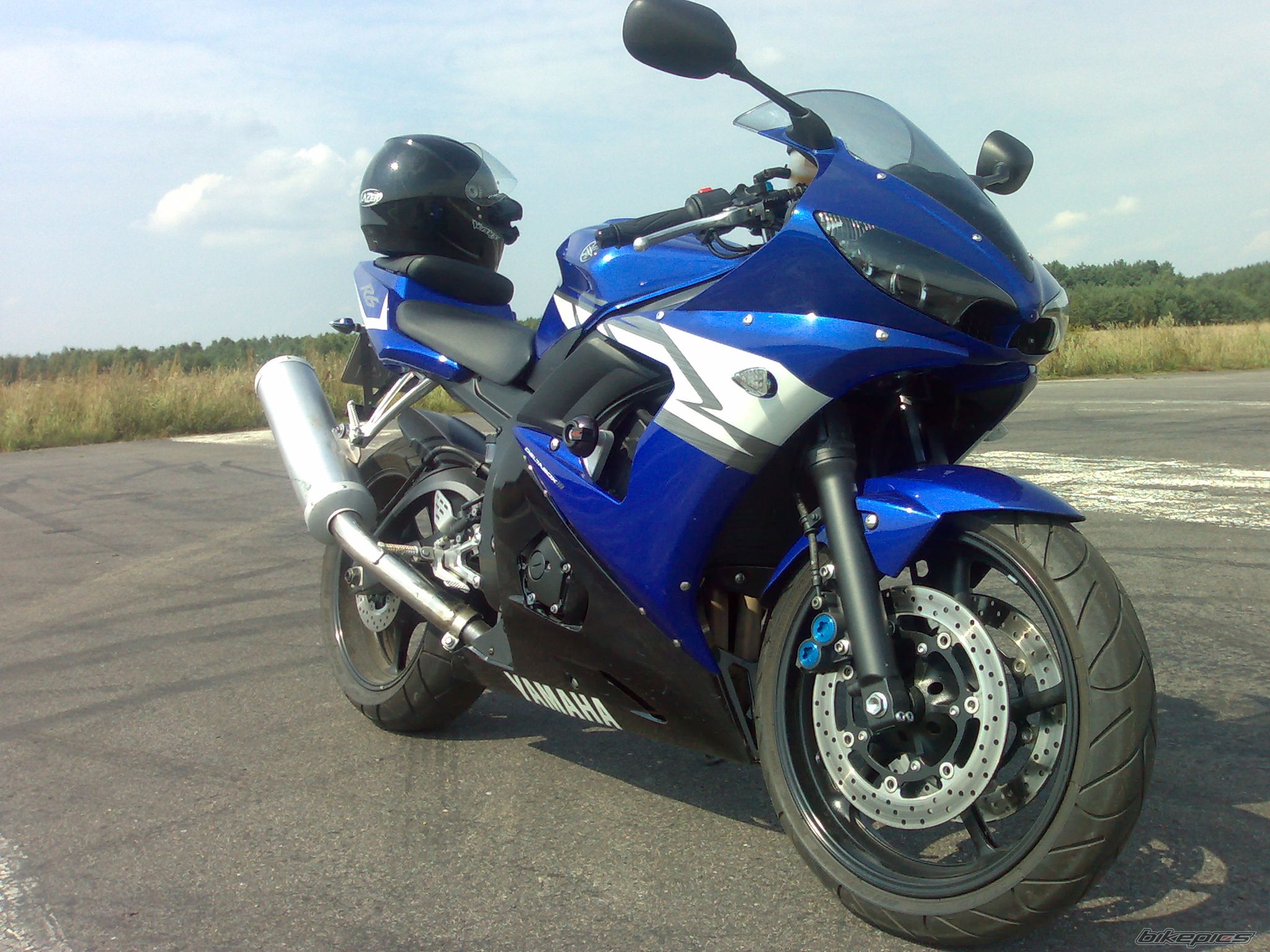 Bike Photo 998800
