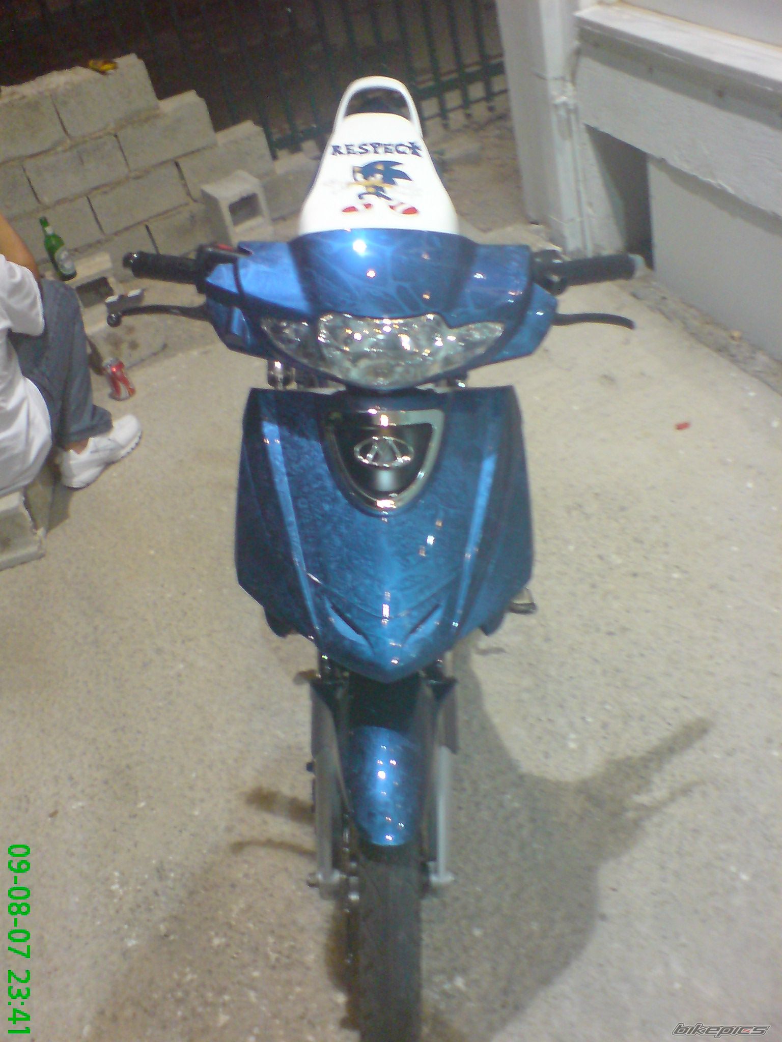 Photo 998877