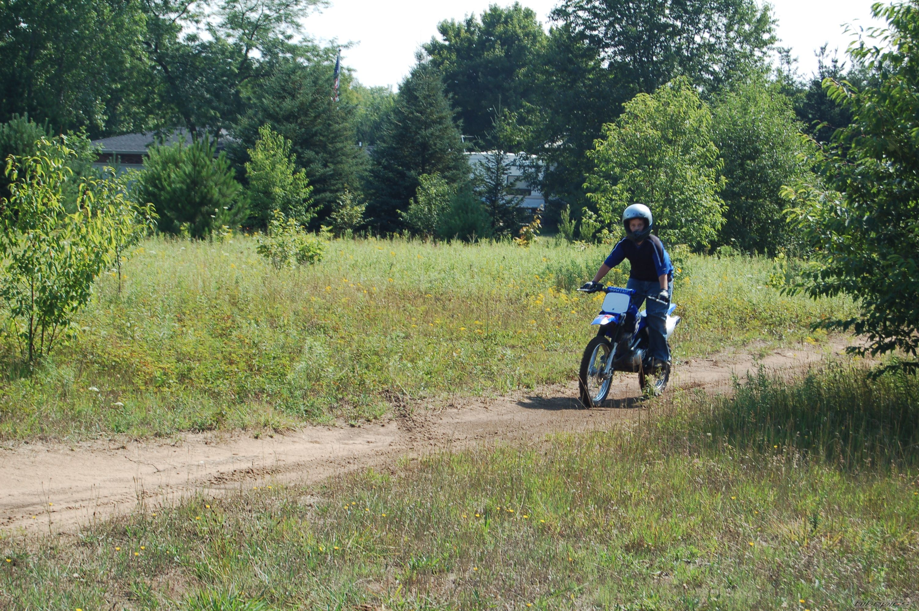 Bike Photo 998938