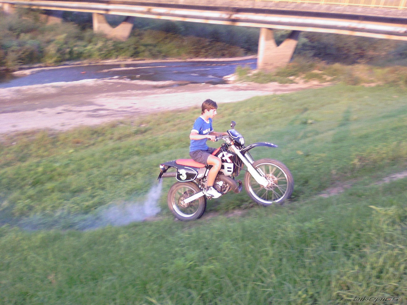 Photo 998965