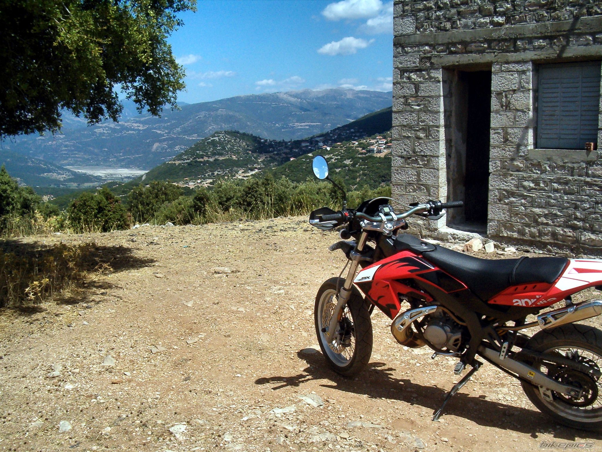 Photo 999013