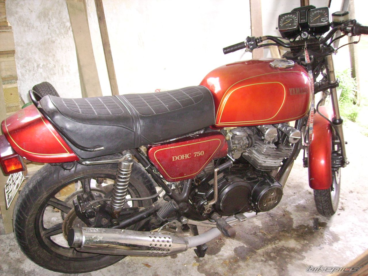 Bike Photo 999016
