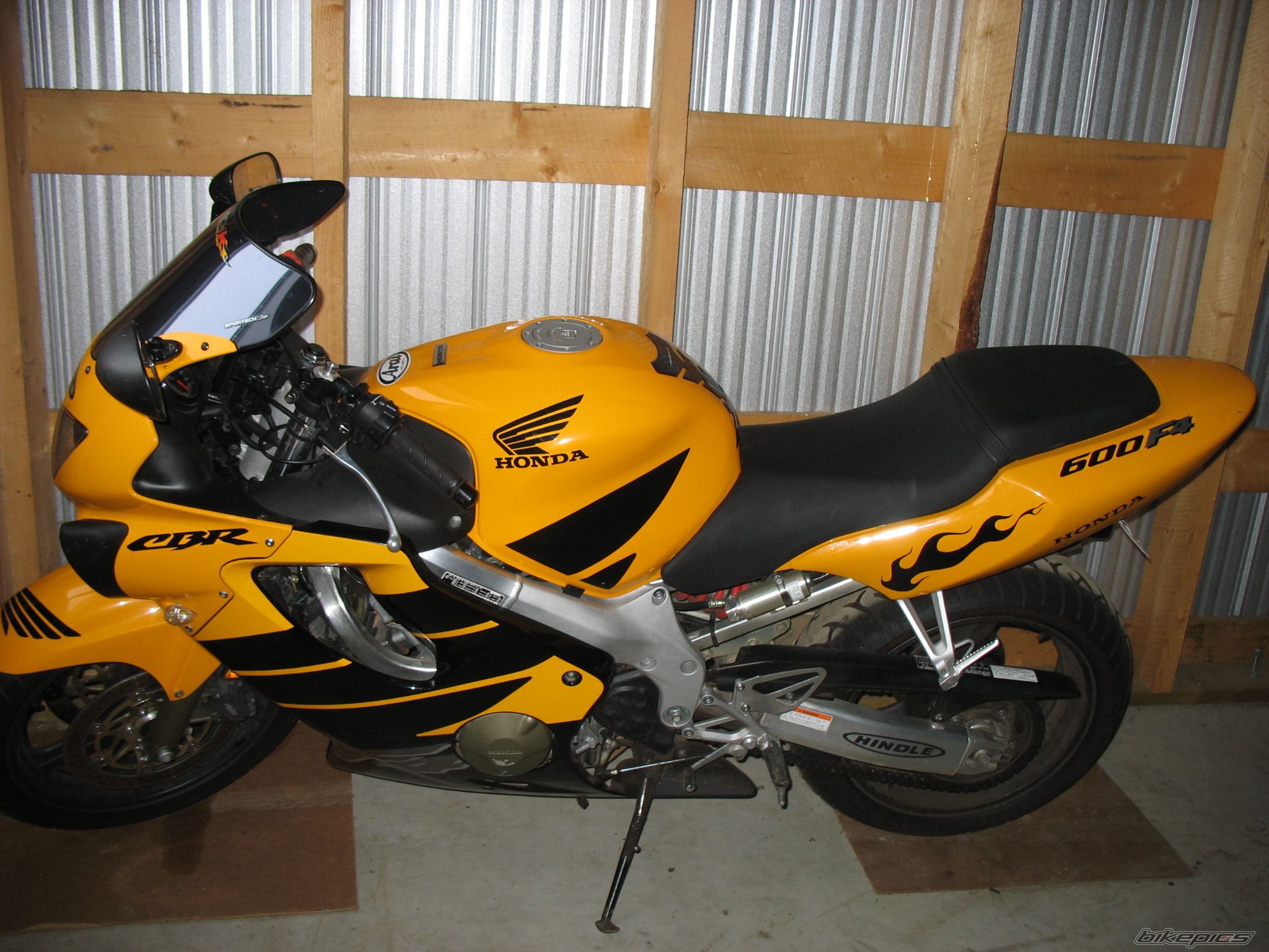 Photo 999052