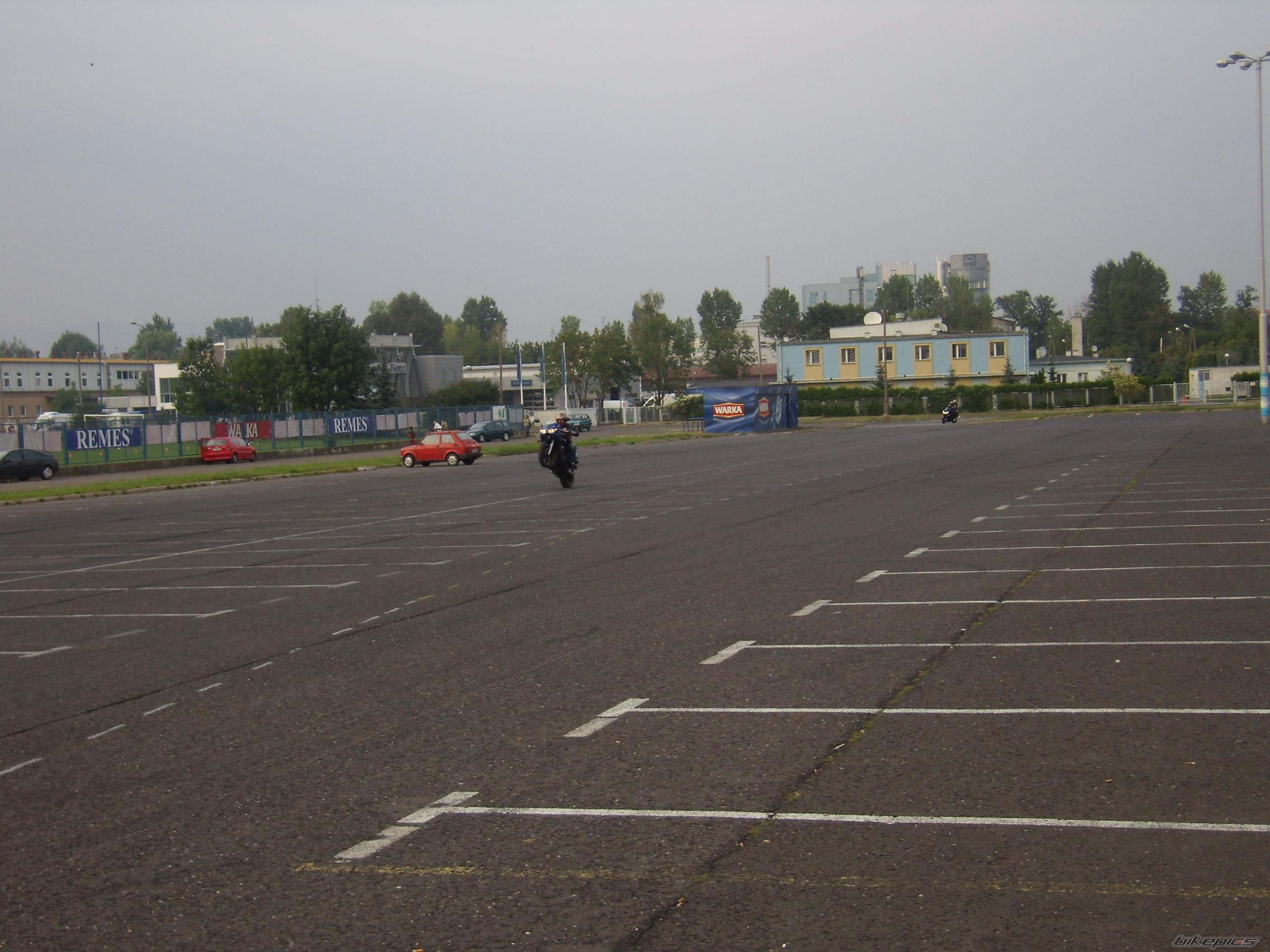 Bike Photo 999071