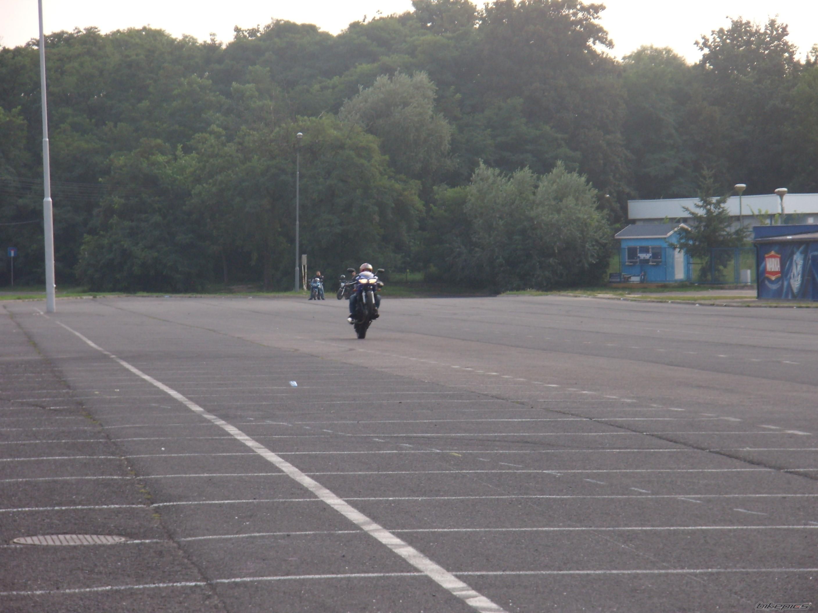 Bike Photo 999072