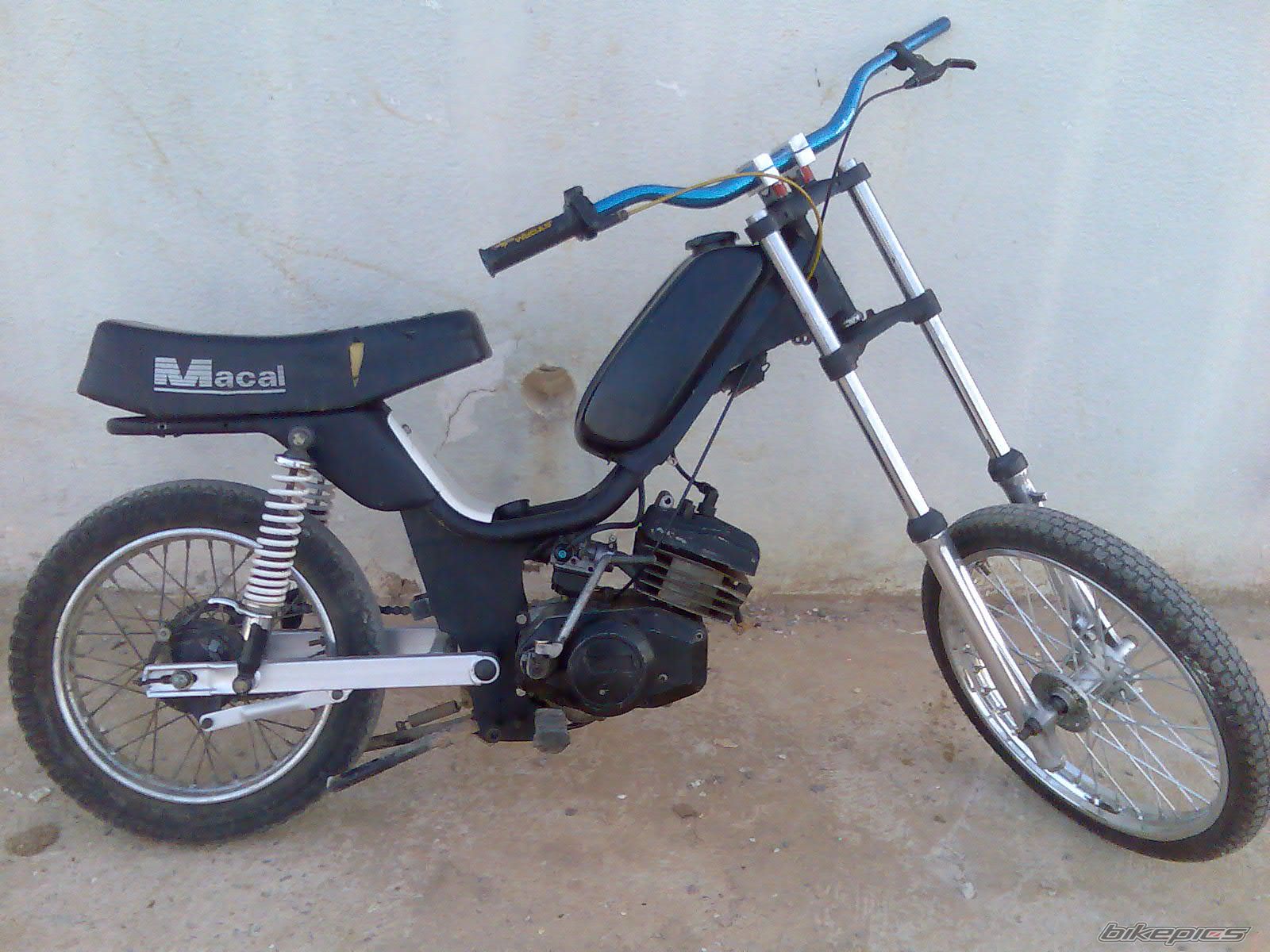 Bike Photo 999109