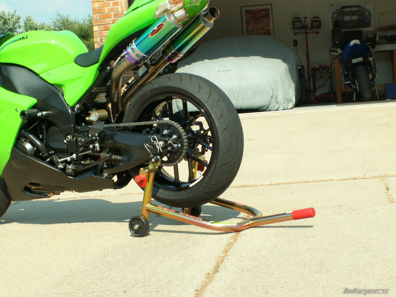 Bike Photo 999133