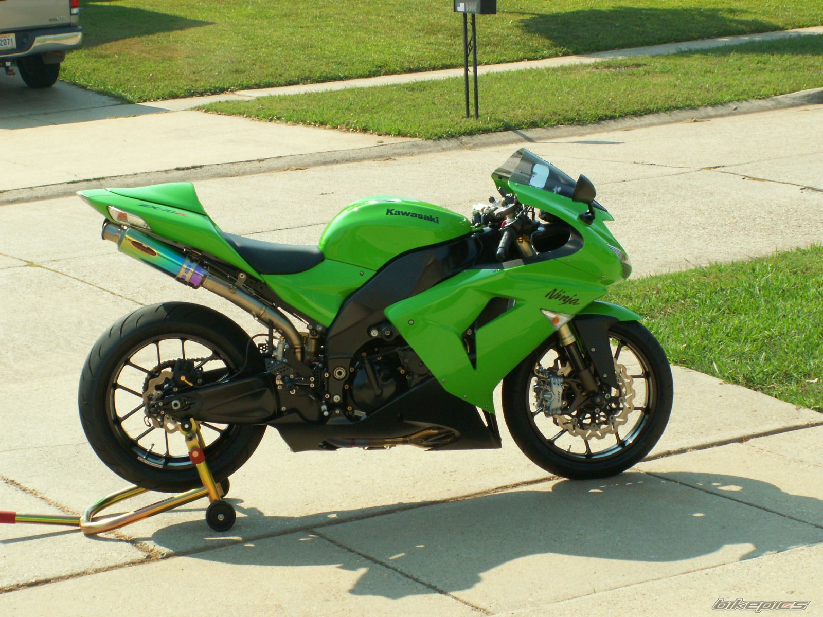 Bike Photo 999138