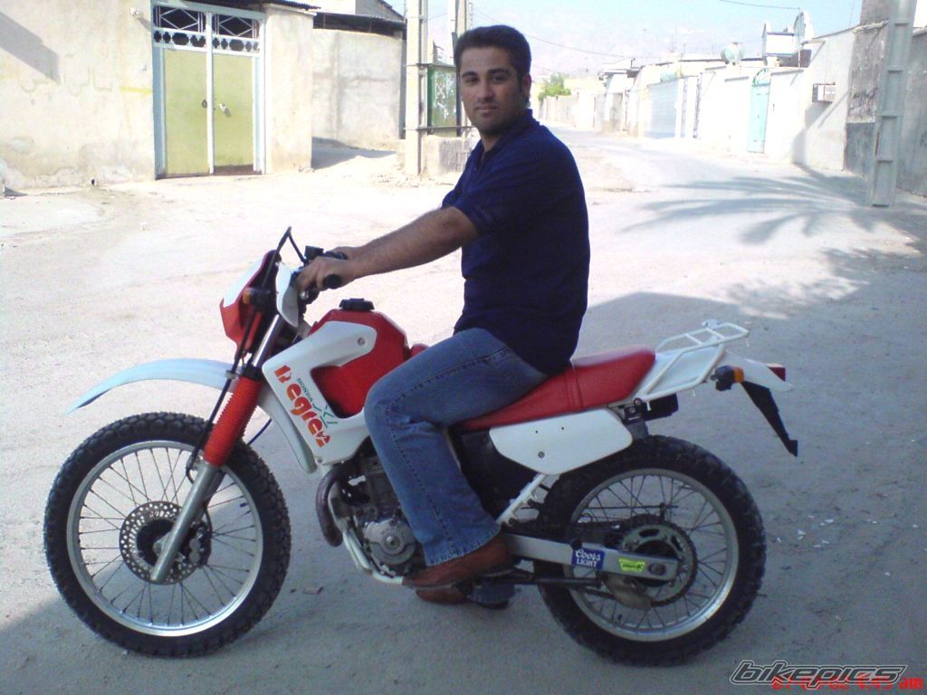 Bike Photo 999160