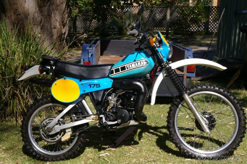 Bike Photo 999286