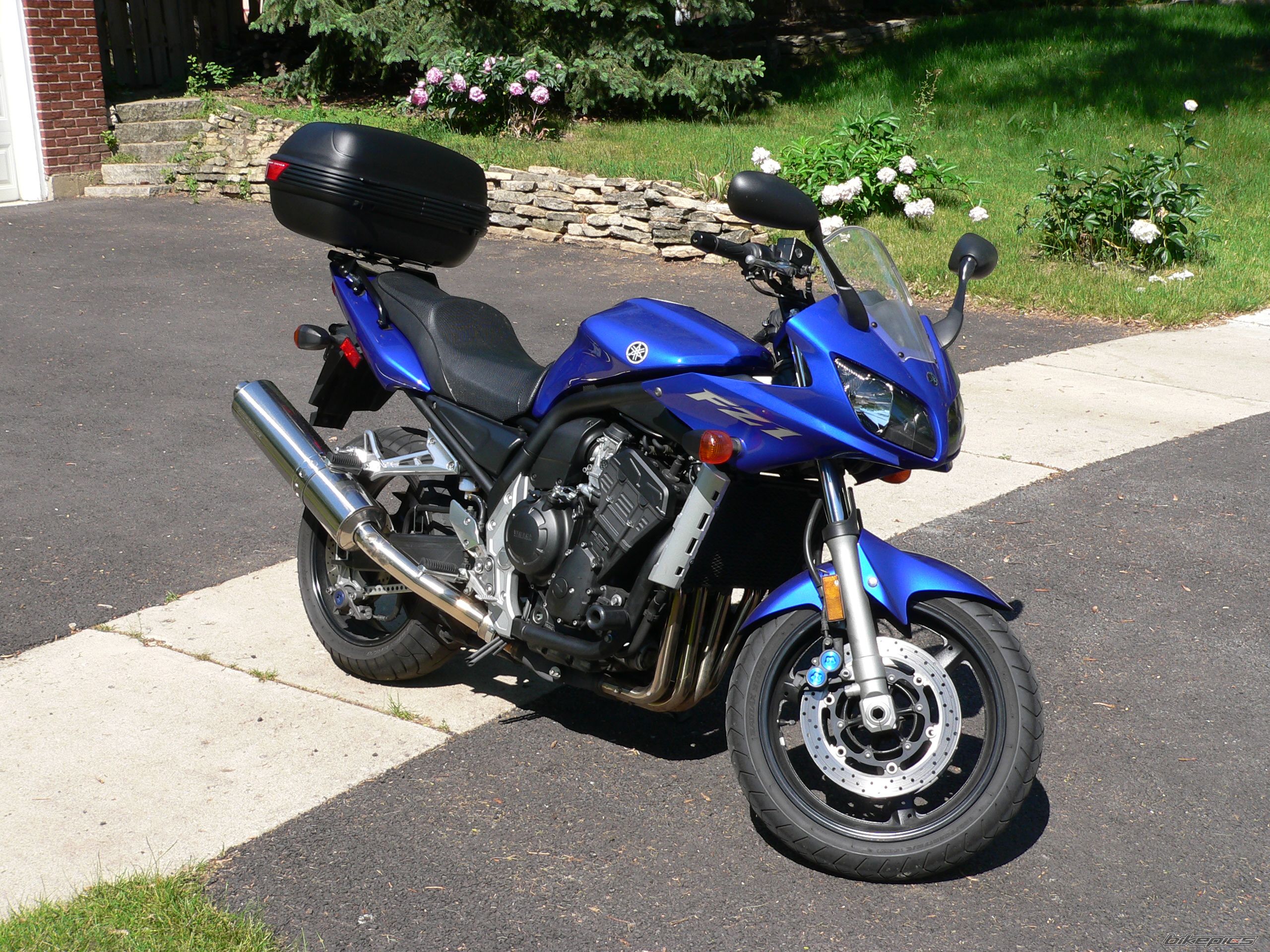 Bike Photo 999307