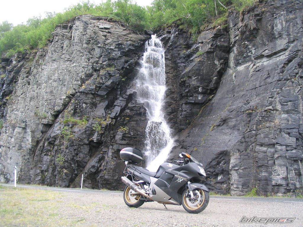 Bike Photo 999336