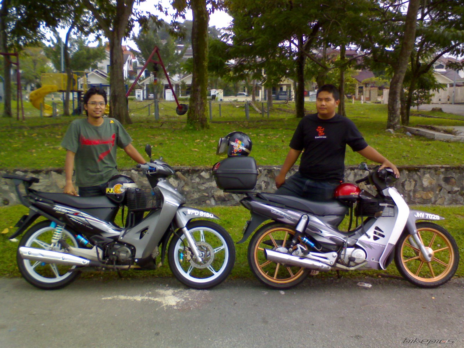 Bike Photo 999376