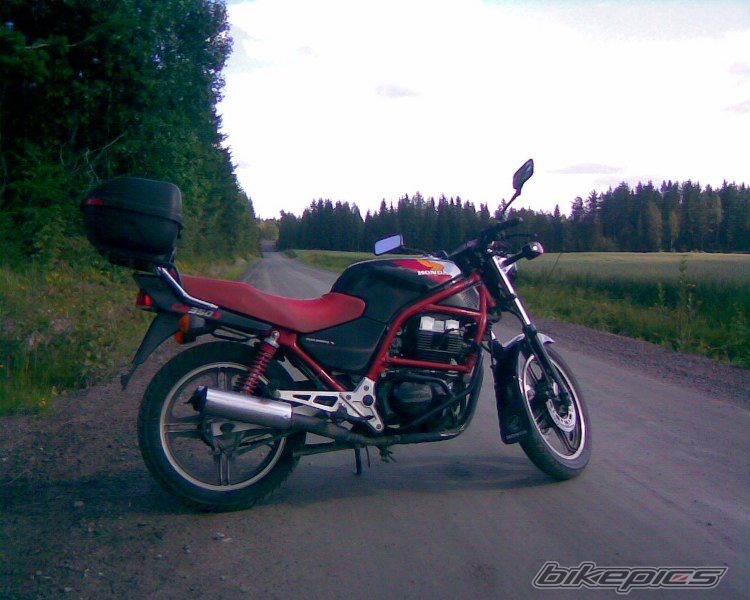 Bike Photo 999385