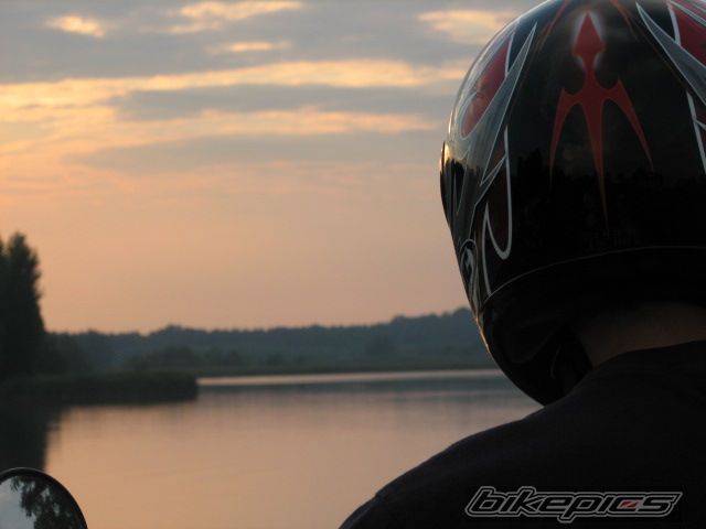 Bike Photo 999443