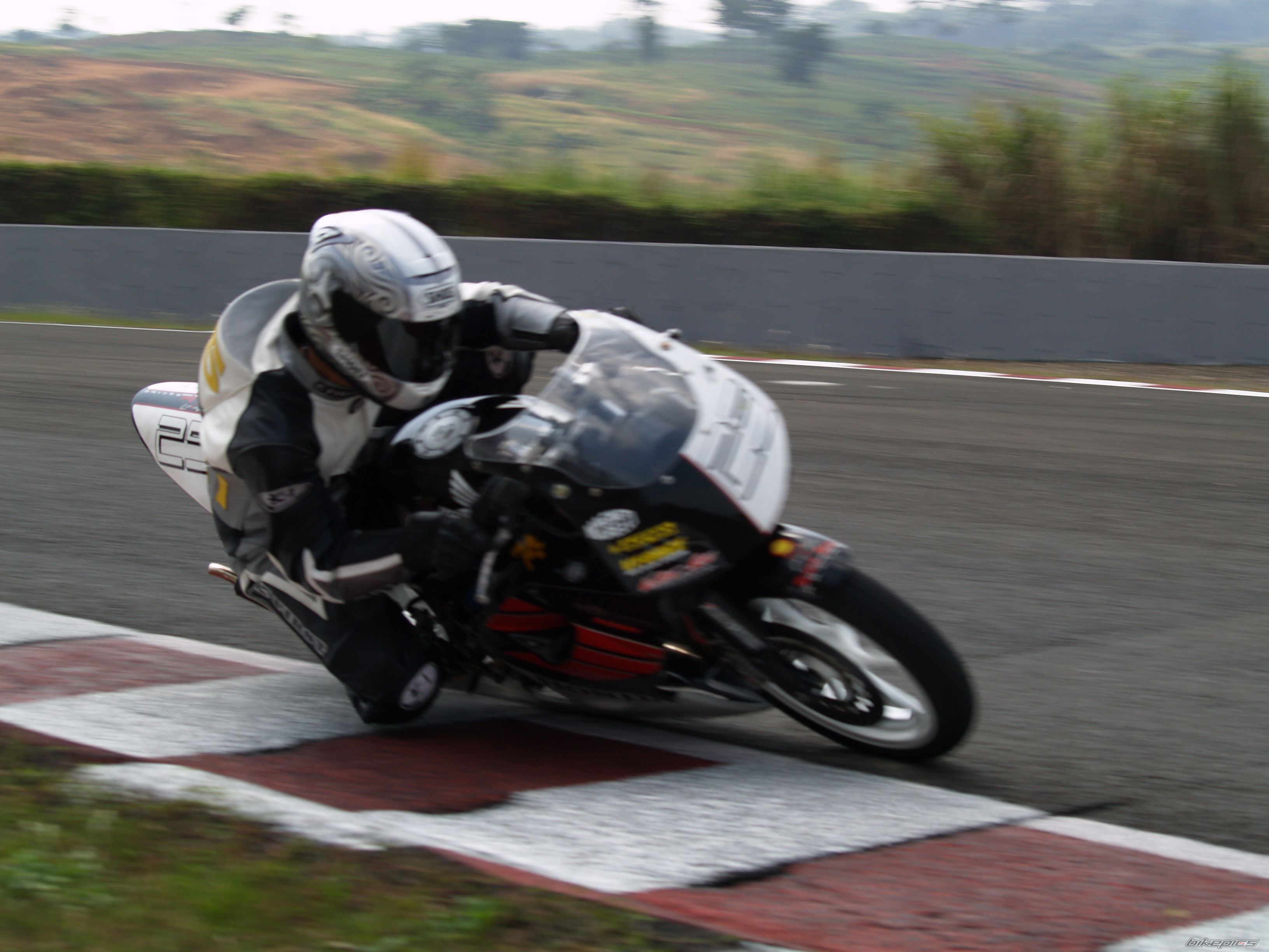 Photo 999505