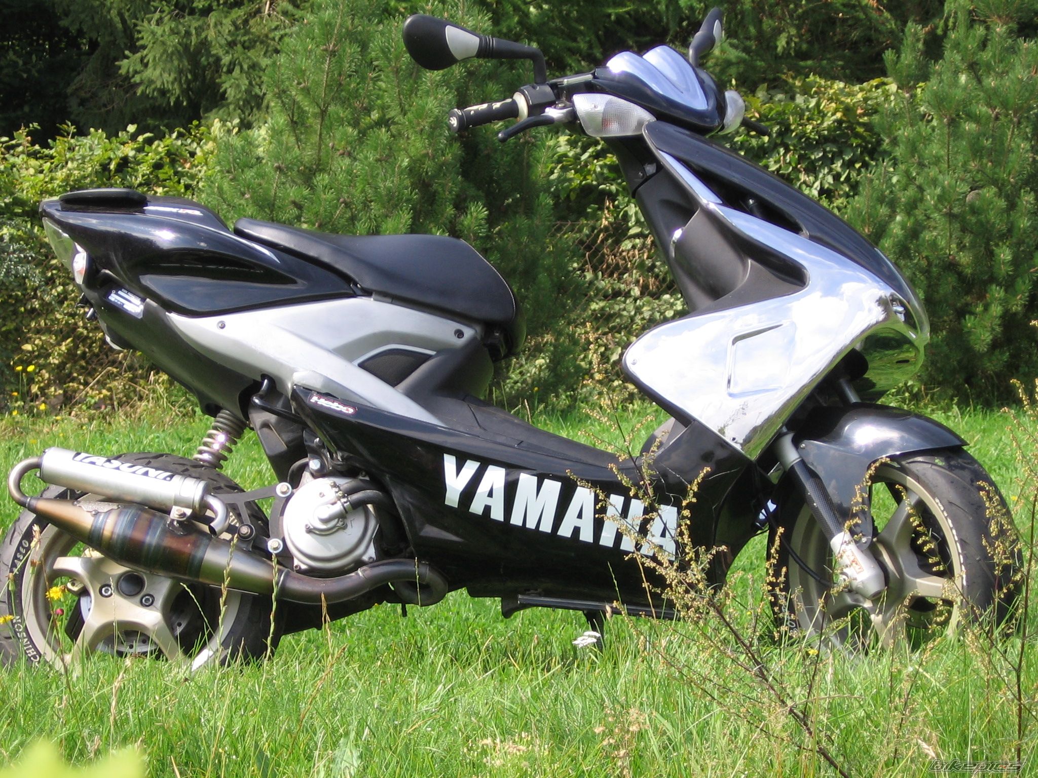 Bike Photo 999657