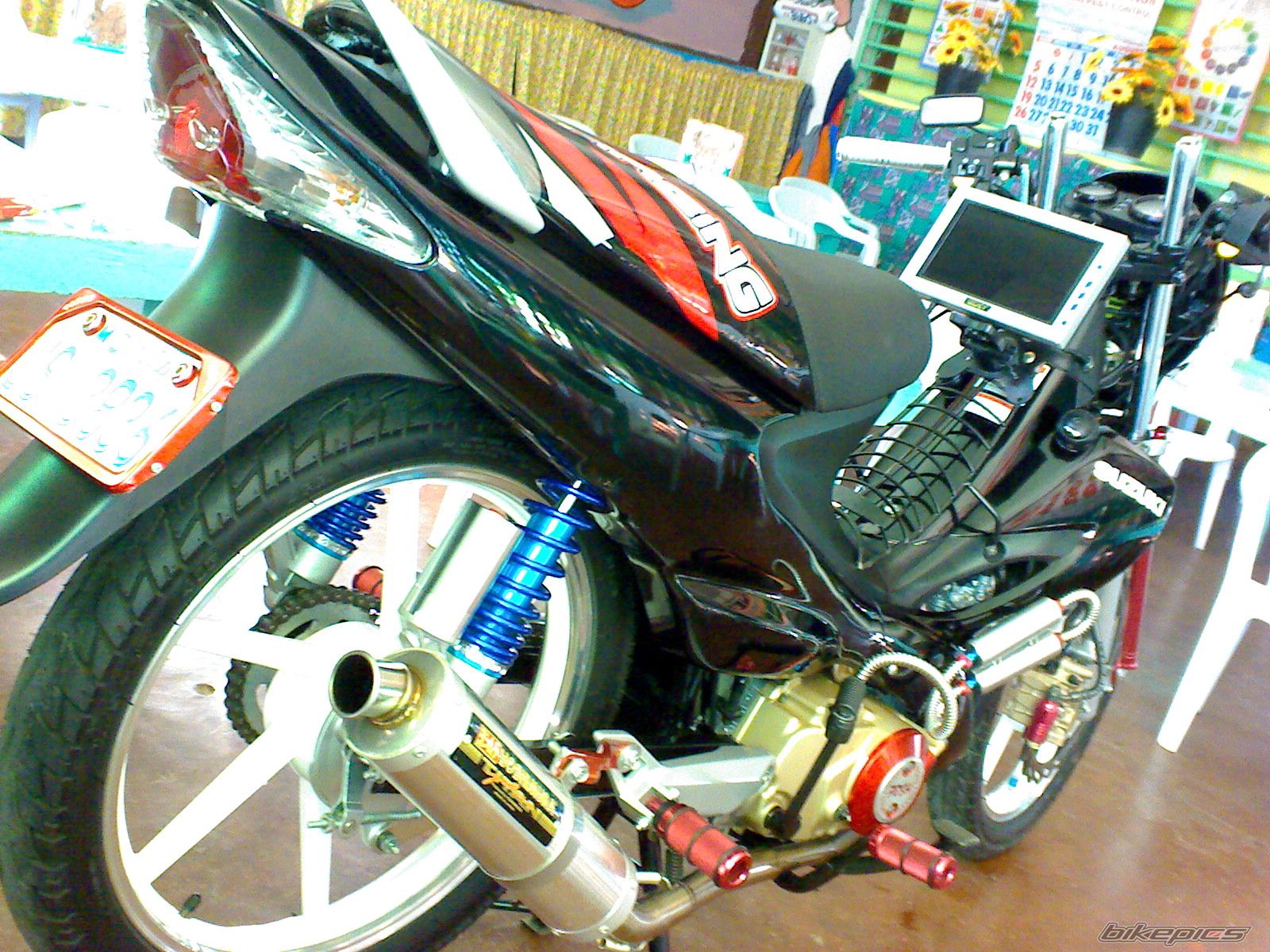 Bike Photo 999668
