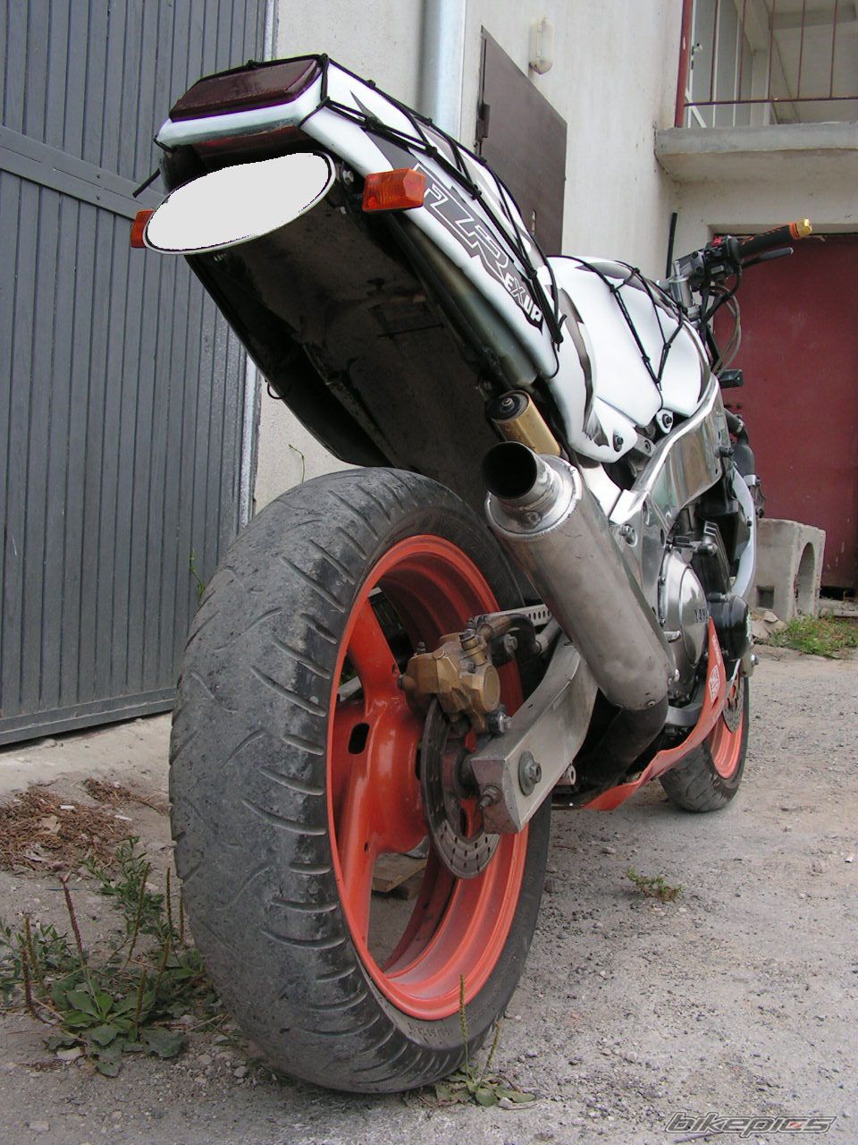 Photo 999844