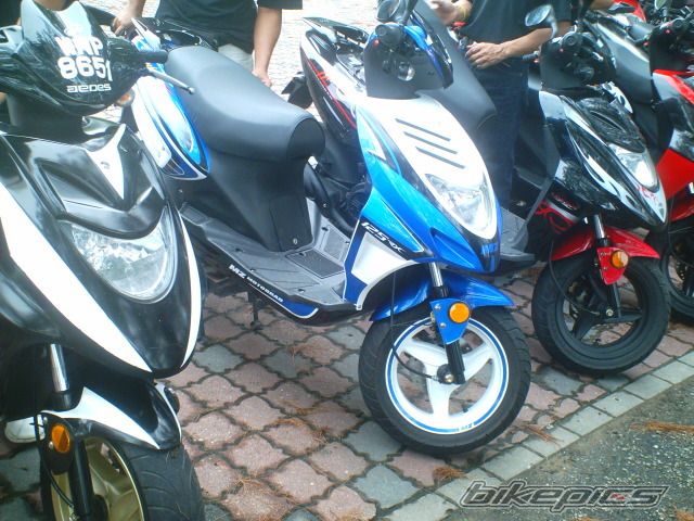 Photo 999884