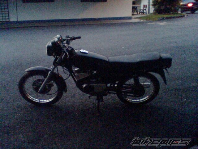 Bike Photo 999896