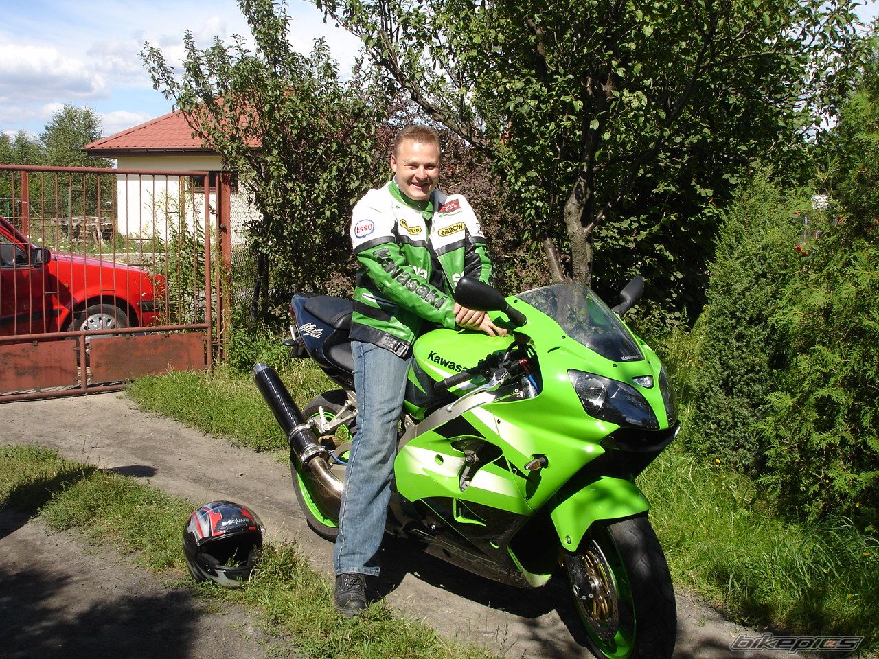 Bike Photo 999926