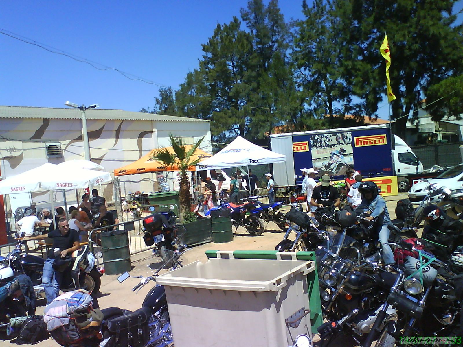 Photo 999931