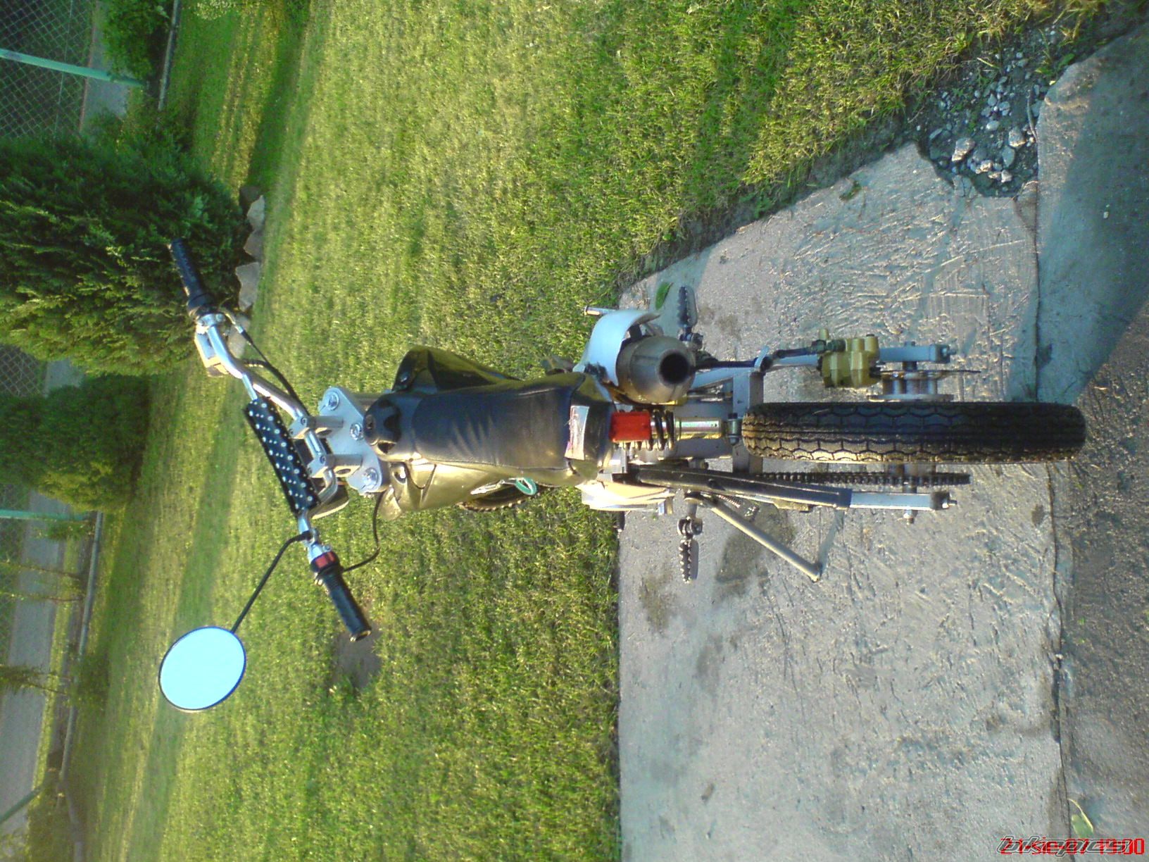 Bike Photo 999941